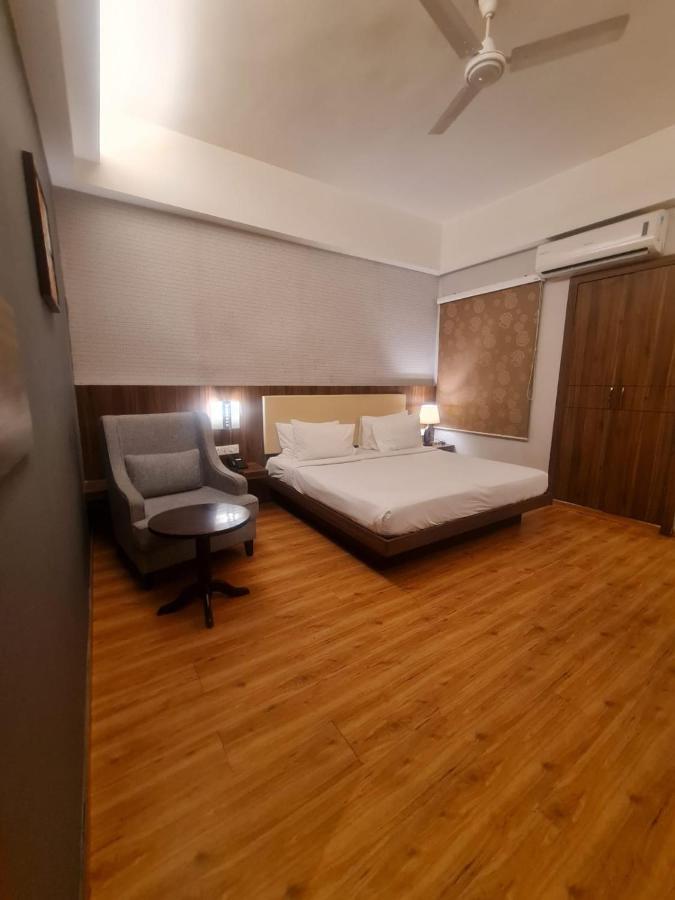 Hotel Lemon Park Haldwāni Eksteriør billede